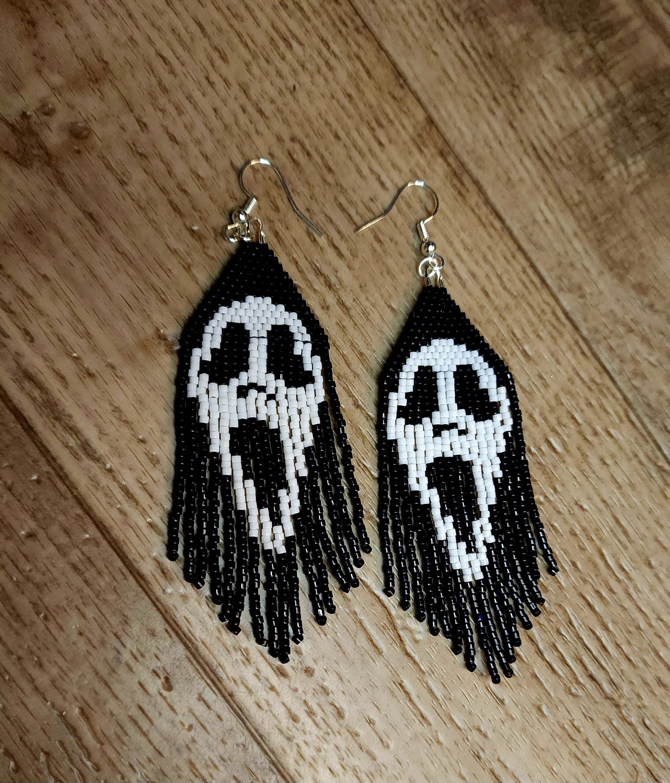 Beaded Earrings - Scream Face image