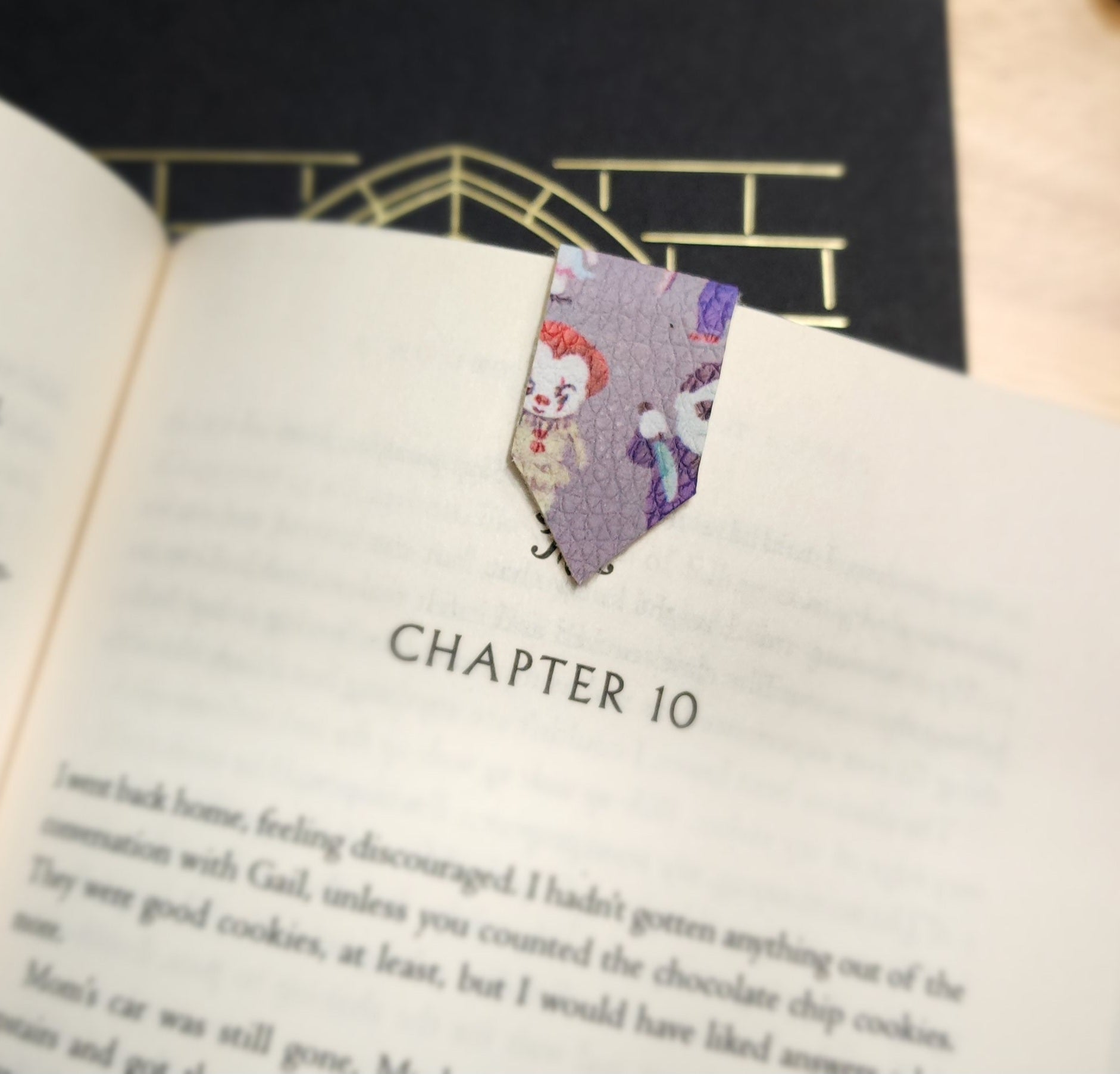 Magnetic Triangle Bookmarks - Horror Characters image