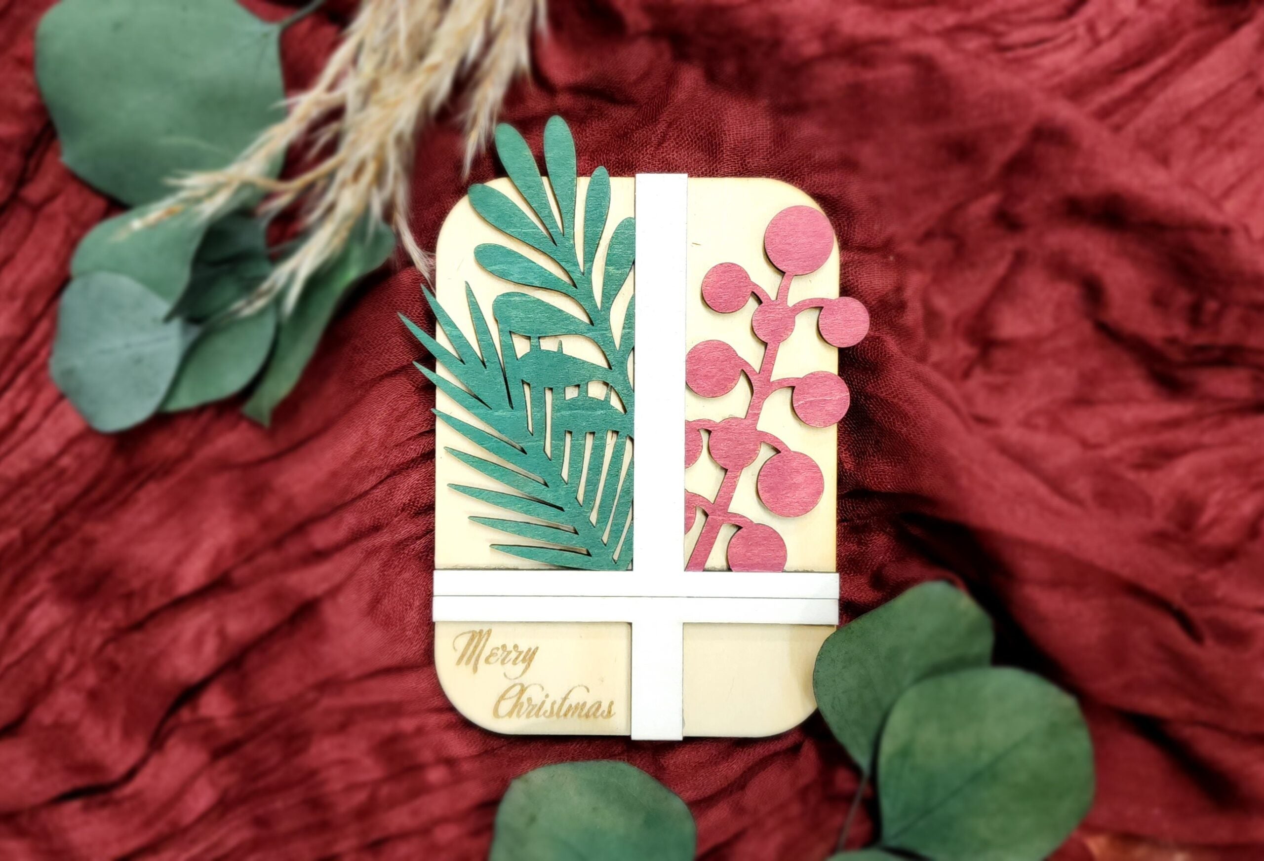 SALE | Christmas Themed Gift Card Holders - Leaves and Berries image